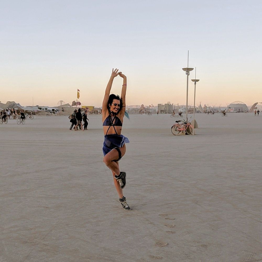 Meet your Posher, Alexandra